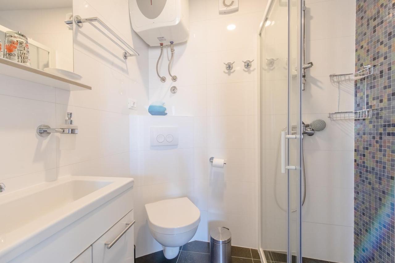 Jes Old Town Luxury Rooms Split Exterior photo